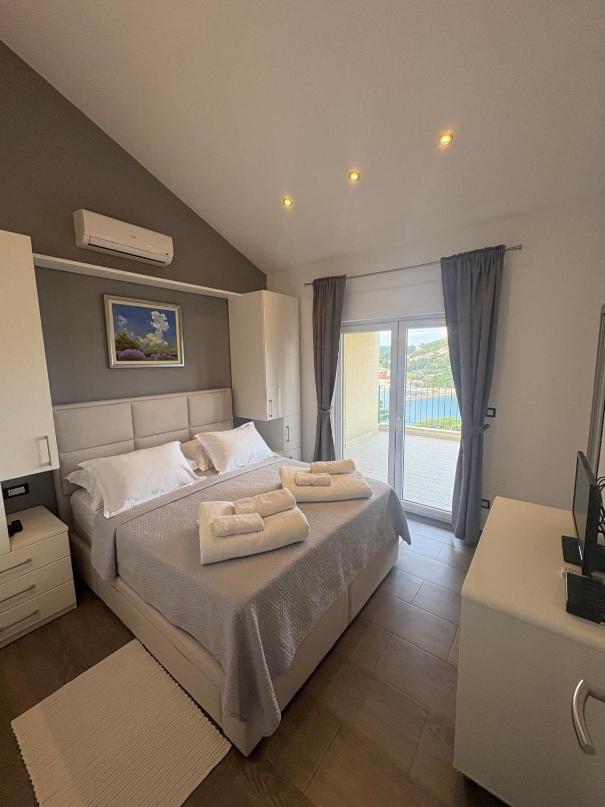 Deluxe Jelsa Apartment Jelsa  Ngoại thất bức ảnh