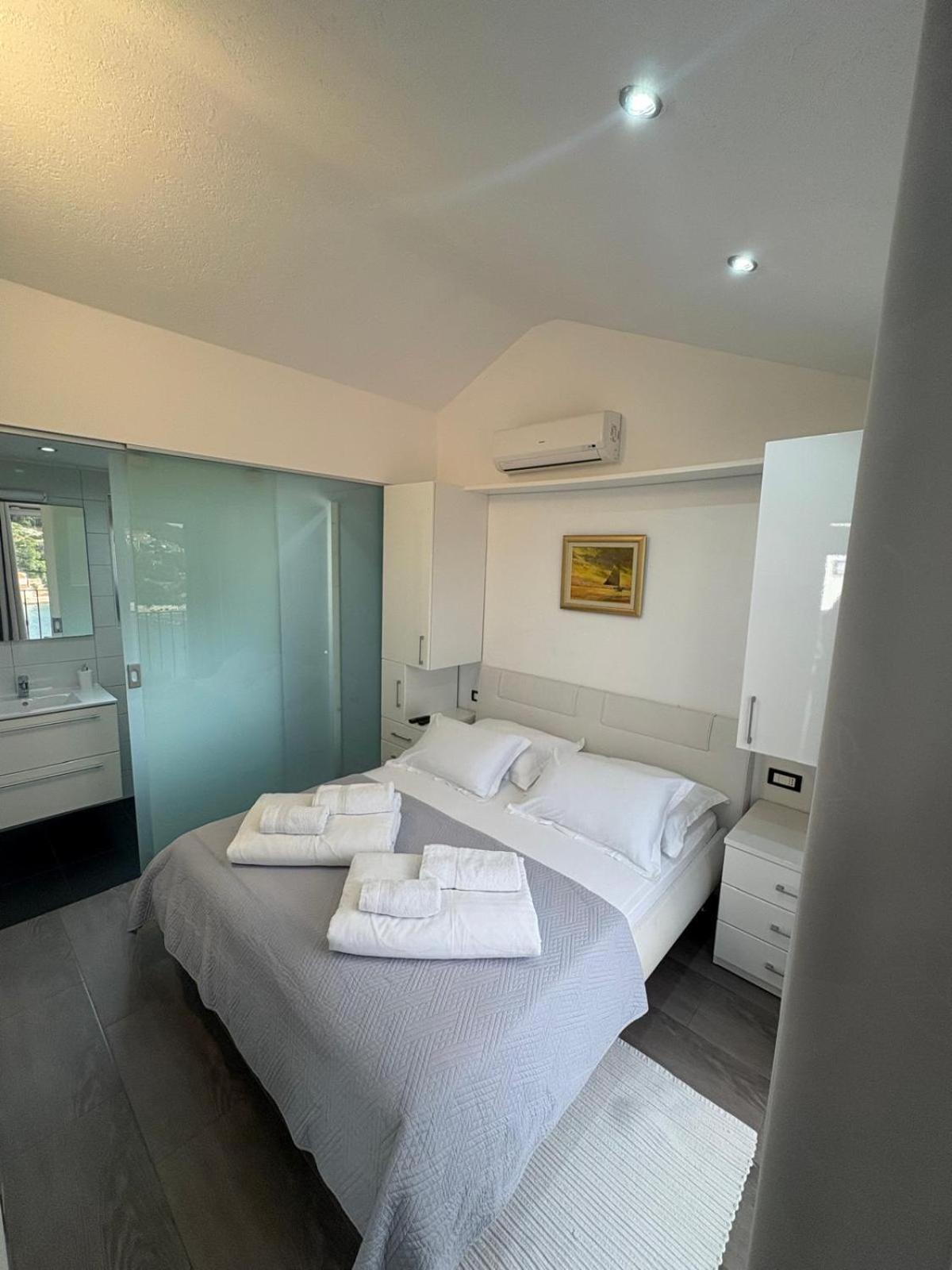 Deluxe Jelsa Apartment Jelsa  Ngoại thất bức ảnh